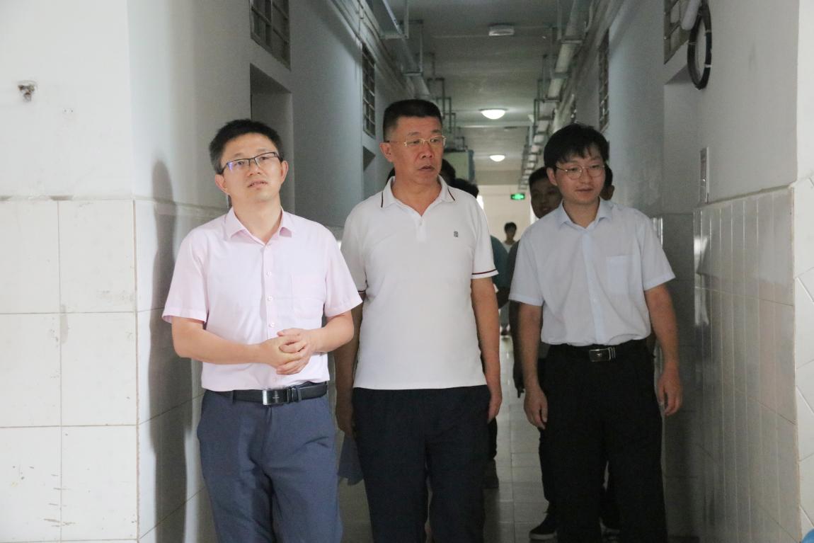 56D912E263453FACF4C5C01EF826331D